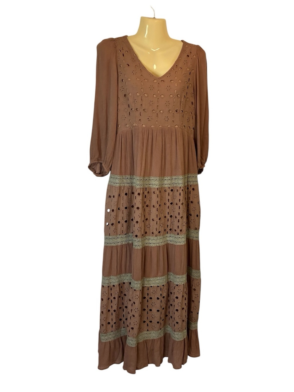 Listicle Eyelet Tiered Maxi Dress Lace Trim Boho Flowy Fairycore Brown Medium